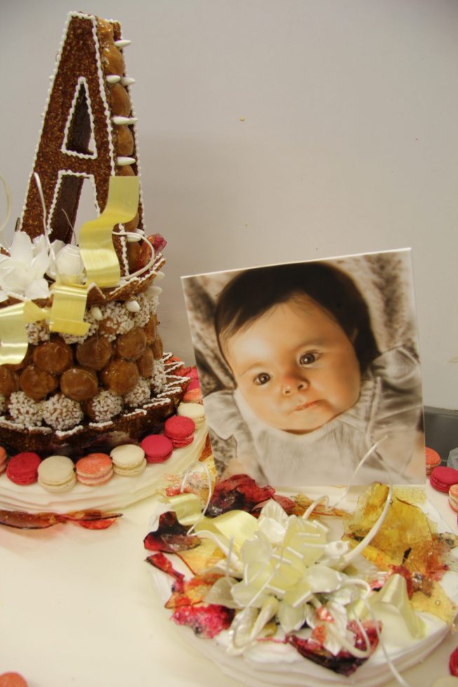 gâteau d'anniversaire avec photo d'enfant